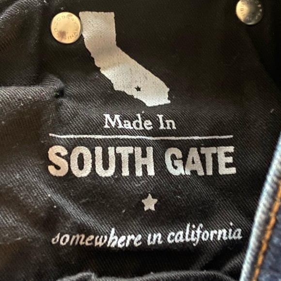 Women's AG  "the jessie" bootcut jeans - Picture 8 of 8